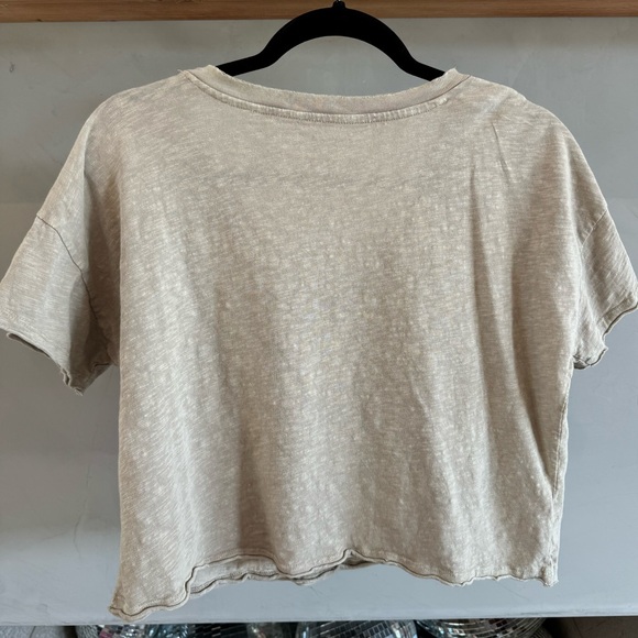 Vintage Canvas Low-Key Life Cropped Split-Neck Raw-Edge Tee Size Small - Picture 5 of 5